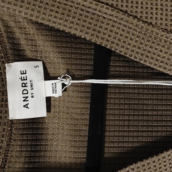 Andree Women's Olive Blazer - Picture 2 of 4